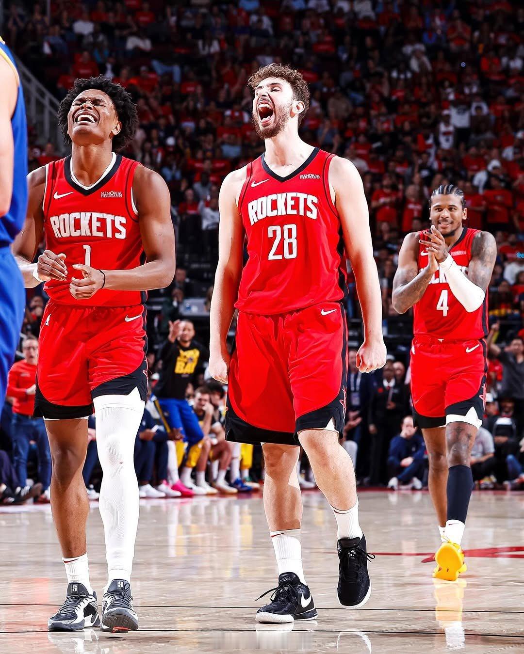 开云体育下载-冲刺阶段NBA常规赛传出新动向；曼联绝杀压哨；管理层表态：信心回归；细节决定成败的简单介绍