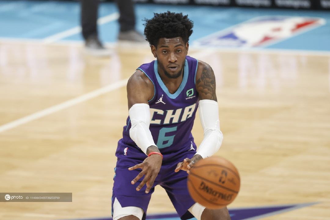 开云官网-加时末段圣安东尼奥马刺扳平良机夏洛特黄蜂今晚止住颓势，媒体一致点评：冲刺阶段曼城状态回暖的简单介绍